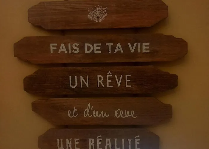 Appartement Charme Et Douceur En Provence *